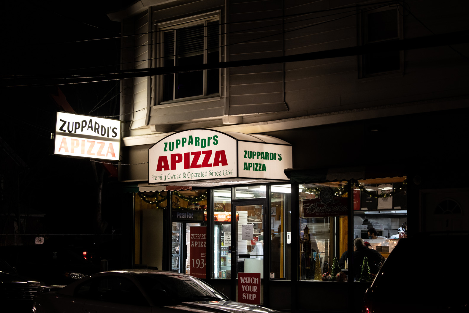 Zuppardi's Apizza New Havenstyle pizzeria